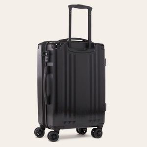Calpack hard case spinner luggage - NWT